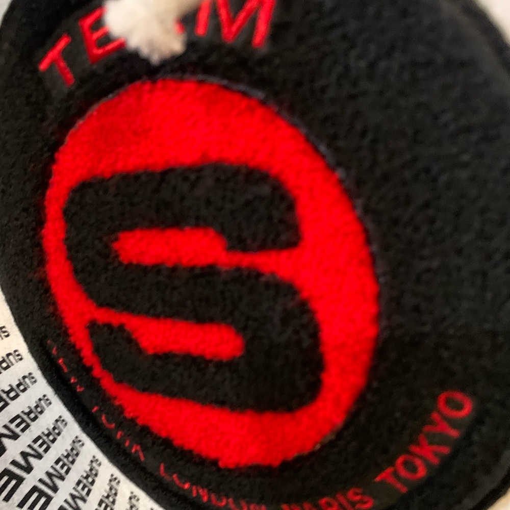 Supreme hoodie - Picture 4 of 6
